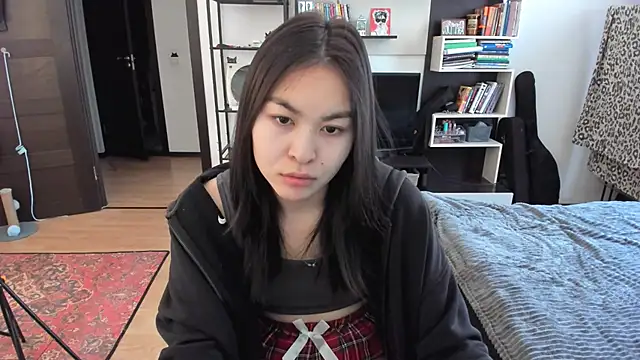 Snapshot of moon_bloom chatting on February 25, 2026, 11:31 am moon bloom online show from February 25, 2026, 11:31 am