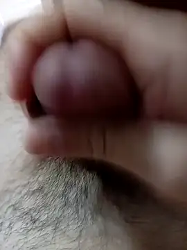 Snapshot of Luigi966 chatting on March 6, 2026, 10:01 am Luigi966 online show from March 6, 2026, 10:01 am