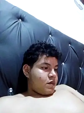 Snapshot of osito19cm chatting on February 21, 2026, 1:50 am osito19cm online show from February 21, 2026, 1:50 am