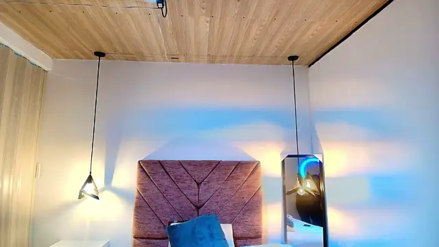 Snapshot of Sofi_Blake__ chatting on February 26, 2026, 12:15 pm Sofi Blake online show from February 26, 2026, 12:15 pm