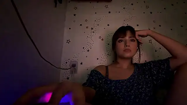 Snapshot of AngelCruz616 chatting on March 1, 2026, 4:42 pm AngelCruz616 online show from March 1, 2026, 4:42 pm