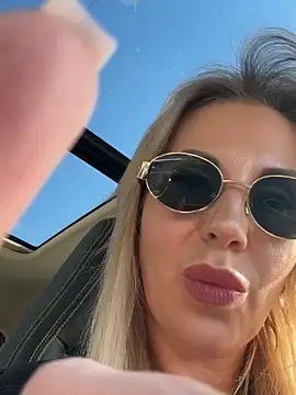 LisaMurr online show from March 13, 2026, 9:05 am