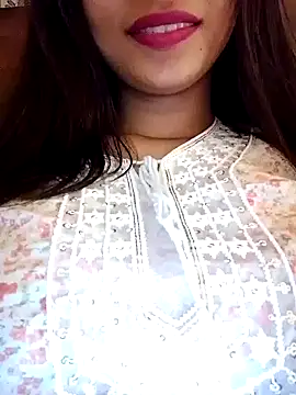 cute girl 29 online show from July 22, 2026, 5:05 pm