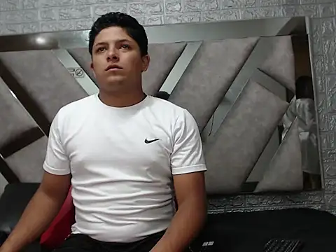 Alexa-Dulce online show from March 12, 2026, 7:09 pm