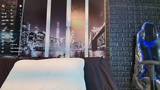 toower  online show from April 7, 2026, 3:51 am