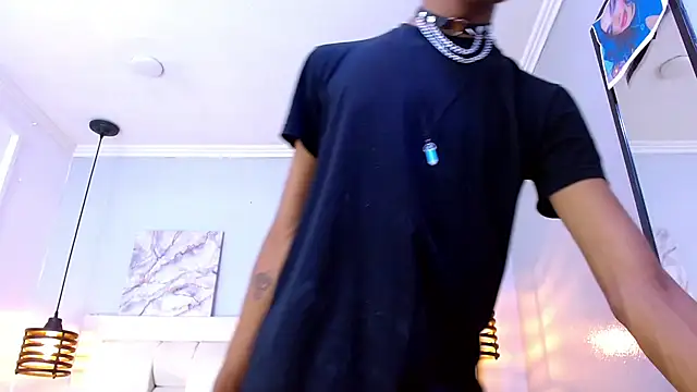 Snapshot of Santiago_Ortiz_ chatting on March 30, 2026, 8:21 pm Santiago Ortiz online show from March 30, 2026, 8:21 pm