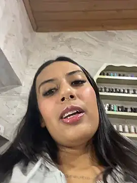 Tifqueen online show from March 5, 2026, 2:57 pm