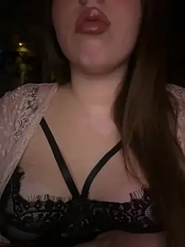 AnessaXrose online show from February 18, 2026, 10:17 pm