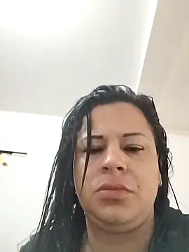 Snapshot of Nahommy_rd chatting on February 24, 2026, 2:15 pm Nahommy rd online show from February 24, 2026, 2:15 pm