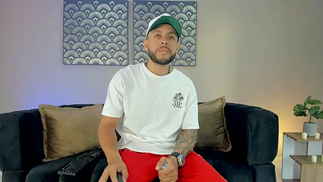 Snapshot of Daniel_kingx chatting on February 28, 2026, 12:50 pm Daniel kingx online show from February 28, 2026, 12:50 pm