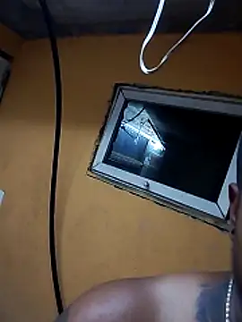 elcogecoge12 online show from April 17, 2026, 8:06 am