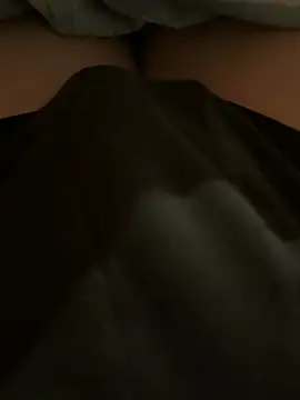 Snapshot of glori999 chatting on April 9, 2026, 7:41 pm glori999 online show from April 9, 2026, 7:41 pm