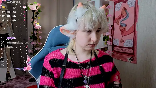 Snapshot of May_leaf chatting on February 27, 2026, 1:38 am May leaf online show from February 27, 2026, 1:38 am