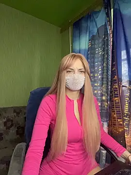 Snapshot of SophieBlackwood chatting on April 7, 2026, 8:48 am SophieBlackwood online show from April 7, 2026, 8:48 am