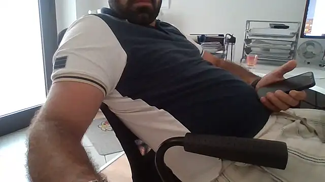 Snapshot of Ocam_ chatting on July 13, 2026, 3:37 pm Ocam online show from July 13, 2026, 3:37 pm