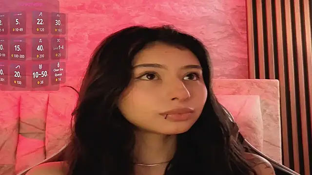 chloe bluee  online show from March 21, 2026, 11:04 am