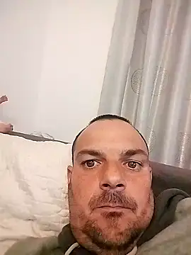 morenitoymorena online show from April 5, 2026, 7:33 pm