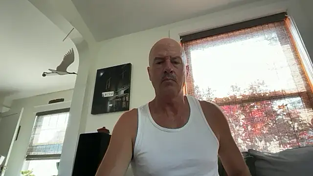 Snapshot of Guy__Grey chatting on July 3, 2026, 1:28 pm Guy Grey online show from July 3, 2026, 1:28 pm