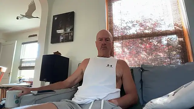 Snapshot of Guy__Grey chatting on July 11, 2026, 12:19 pm Guy Grey online show from July 11, 2026, 12:19 pm