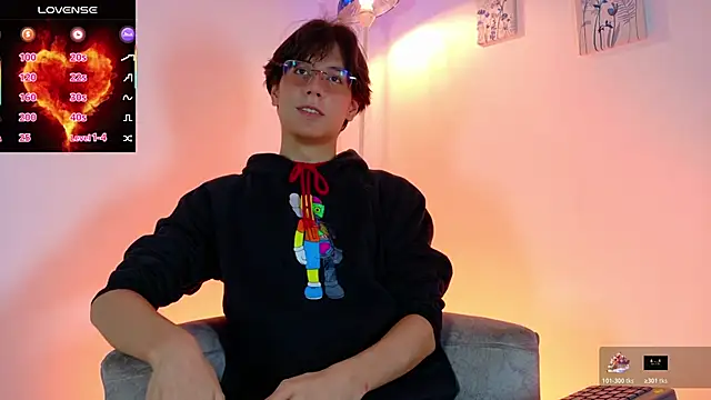 Snapshot of lui_x_dust chatting on March 19, 2026, 4:05 am lui x dust online show from March 19, 2026, 4:05 am