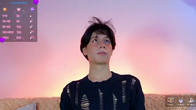 Snapshot of lui_x_dust chatting on March 21, 2026, 10:35 pm lui x dust online show from March 21, 2026, 10:35 pm