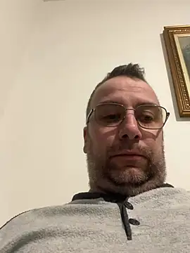 Snapshot of cristian_anal88 chatting on February 25, 2026, 8:07 pm cristian anal88 online show from February 25, 2026, 8:07 pm