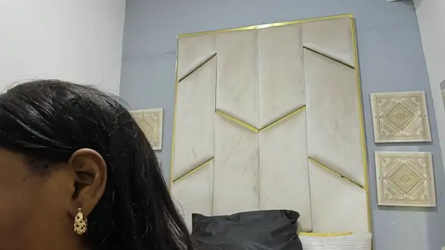 Snapshot of KarinaaCoxx chatting on July 19, 2026, 11:47 am KarinaaCoxx online show from July 19, 2026, 11:47 am