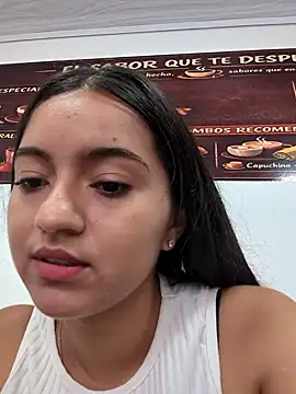 DulceCaroX online show from May 26, 2026, 12:45 pm