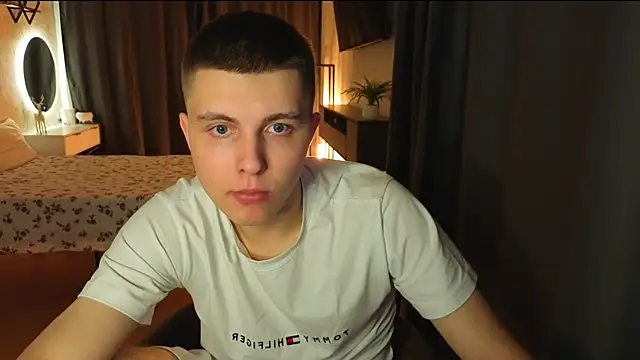 Keviin777 online show from February 22, 2026, 7:12 pm