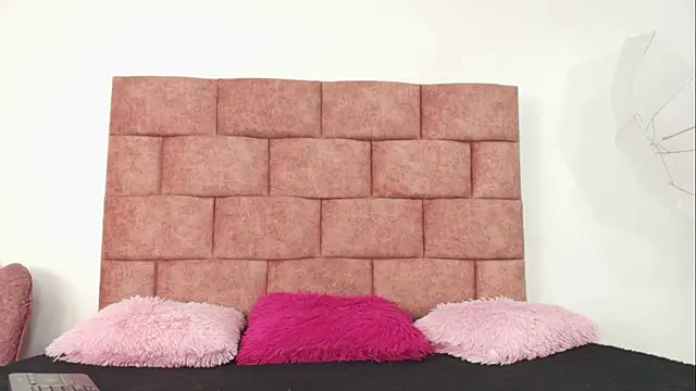 Snapshot of Fulll_Ass_Nastyy chatting on February 21, 2026, 2:18 pm Fulll Ass Nastyy online show from February 21, 2026, 2:18 pm