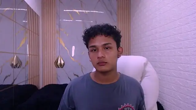 velvet o online show from February 24, 2026, 3:26 am