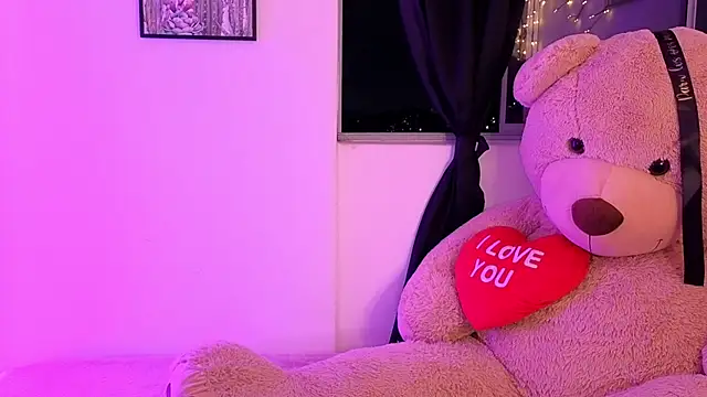 AriaKyle online show from July 28, 2026, 3:13 am