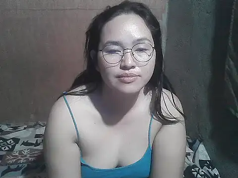 wildchinita00 online show from March 18, 2026, 10:46 pm
