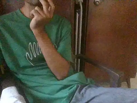 Snapshot of sub_slave_indi chatting on June 18, 2026, 10:52 am sub slave indi online show from June 18, 2026, 10:52 am