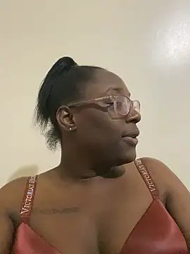 Sinfulwaterfalls online show from June 10, 2026, 2:45 am