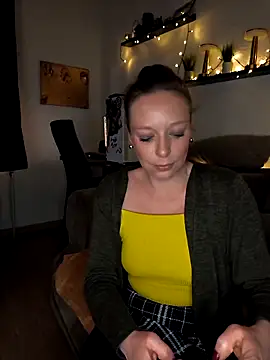 ZaramourXMrX online show from March 15, 2026, 8:15 pm