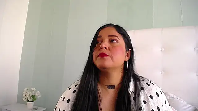 Snapshot of Jessicabloom chatting on February 27, 2026, 12:49 pm Jessicabloom online show from February 27, 2026, 12:49 pm