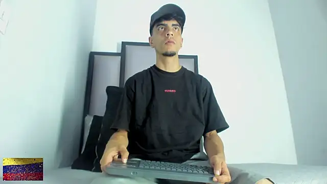 Snapshot of Endrick-23 chatting on June 29, 2026, 1:11 pm Endrick-23 online show from June 29, 2026, 1:11 pm