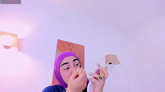 Snapshot of Malika_Noor chatting on July 18, 2026, 2:32 pm Malika Noor online show from July 18, 2026, 2:32 pm