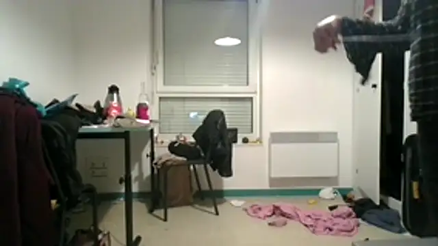 Snapshot of DolliaStarz chatting on February 19, 2026, 5:42 pm DolliaStarz online show from February 19, 2026, 5:42 pm