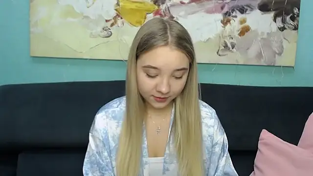 Snapshot of MilanaSiia chatting on February 21, 2026, 6:14 am MilanaSiia online show from February 21, 2026, 6:14 am