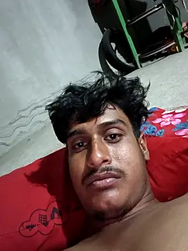 Snapshot of mmnnnnnhh chatting on May 18, 2026, 6:14 pm mmnnnnnhh online show from May 18, 2026, 6:14 pm