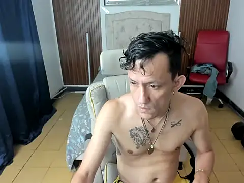 Snapshot of juan_and_luke chatting on March 9, 2026, 11:14 am juan and luke online show from March 9, 2026, 11:14 am