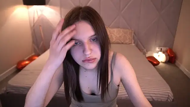 SecretKiraa online show from March 27, 2026, 9:10 am