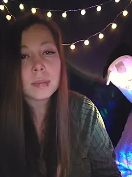 AliceBeverl online show from February 23, 2026, 6:49 pm