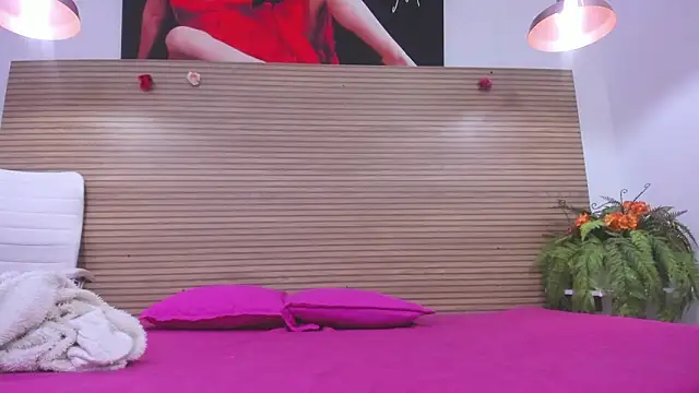  sussan miller online show from March 12, 2026, 9:43 pm