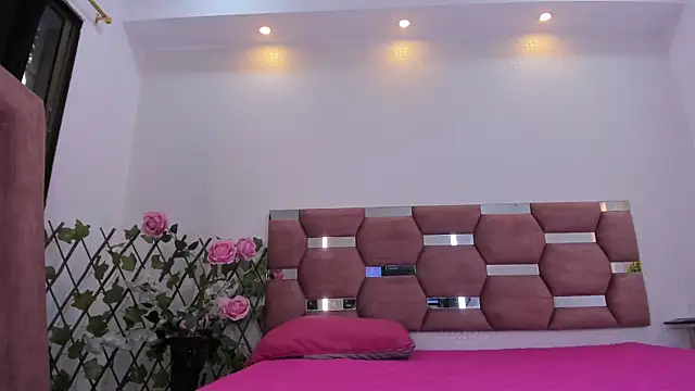  sussan miller online show from March 31, 2026, 8:31 pm