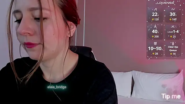 Snapshot of elaia_bridge chatting on June 5, 2026, 11:49 am elaia bridge online show from June 5, 2026, 11:49 am