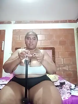 Valentina belmont online show from March 16, 2026, 5:44 am