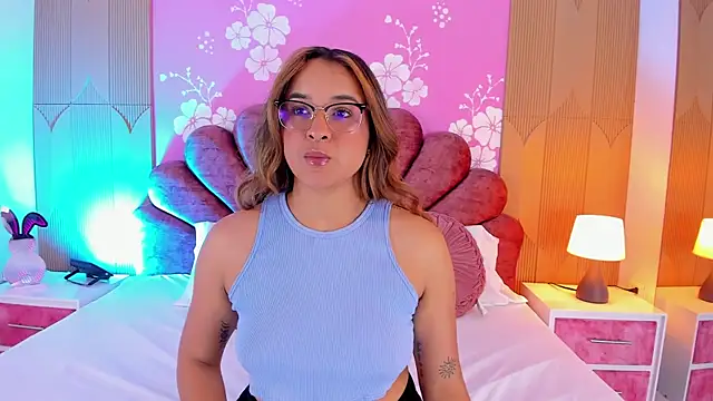 Sara colyn online show from March 2, 2026, 9:10 pm